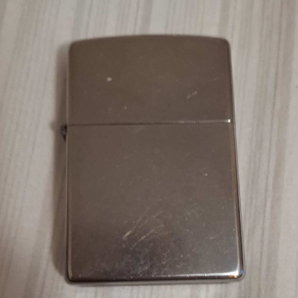 BUNDLE of 4 ZIPPO LIGHTERS - Picture 5 of 8